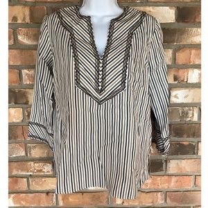 Tracy M Top    Medium